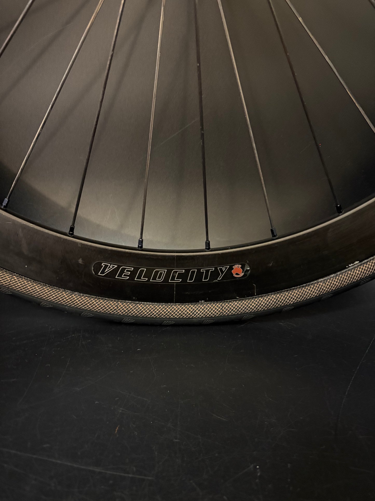 Velocity B43 Black / Phil Wood Wheelset 32h