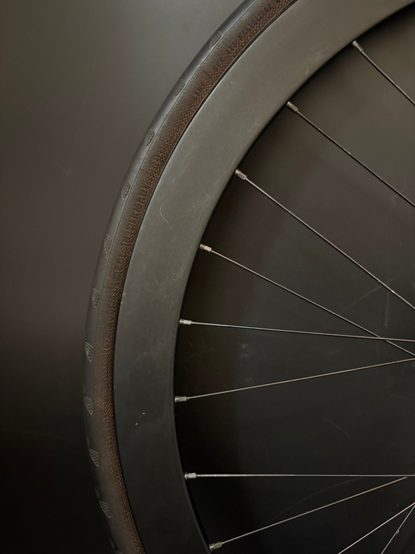 H Plus Son SL42 + Formation Face Black / Phil Wood HF Wheelset 32h