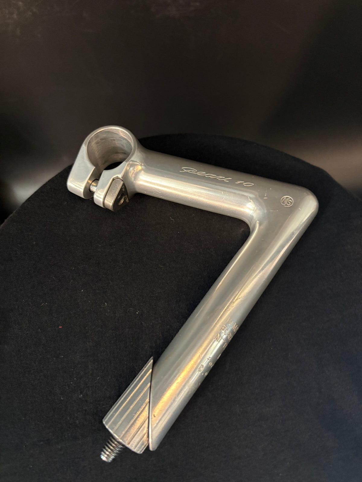 Nitto Pearl 10 1” Threaded Quill Stem Silver 100mm 25.4