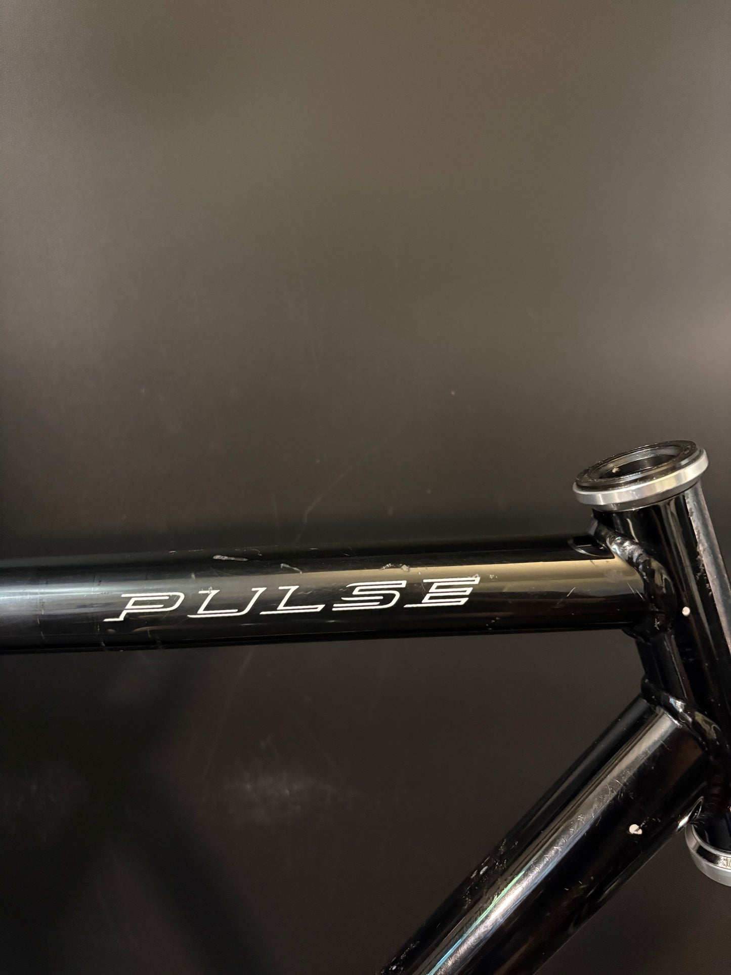 GT Pulse Kinesis Frameset Black 59cm ST c-t 56cm TT c-c