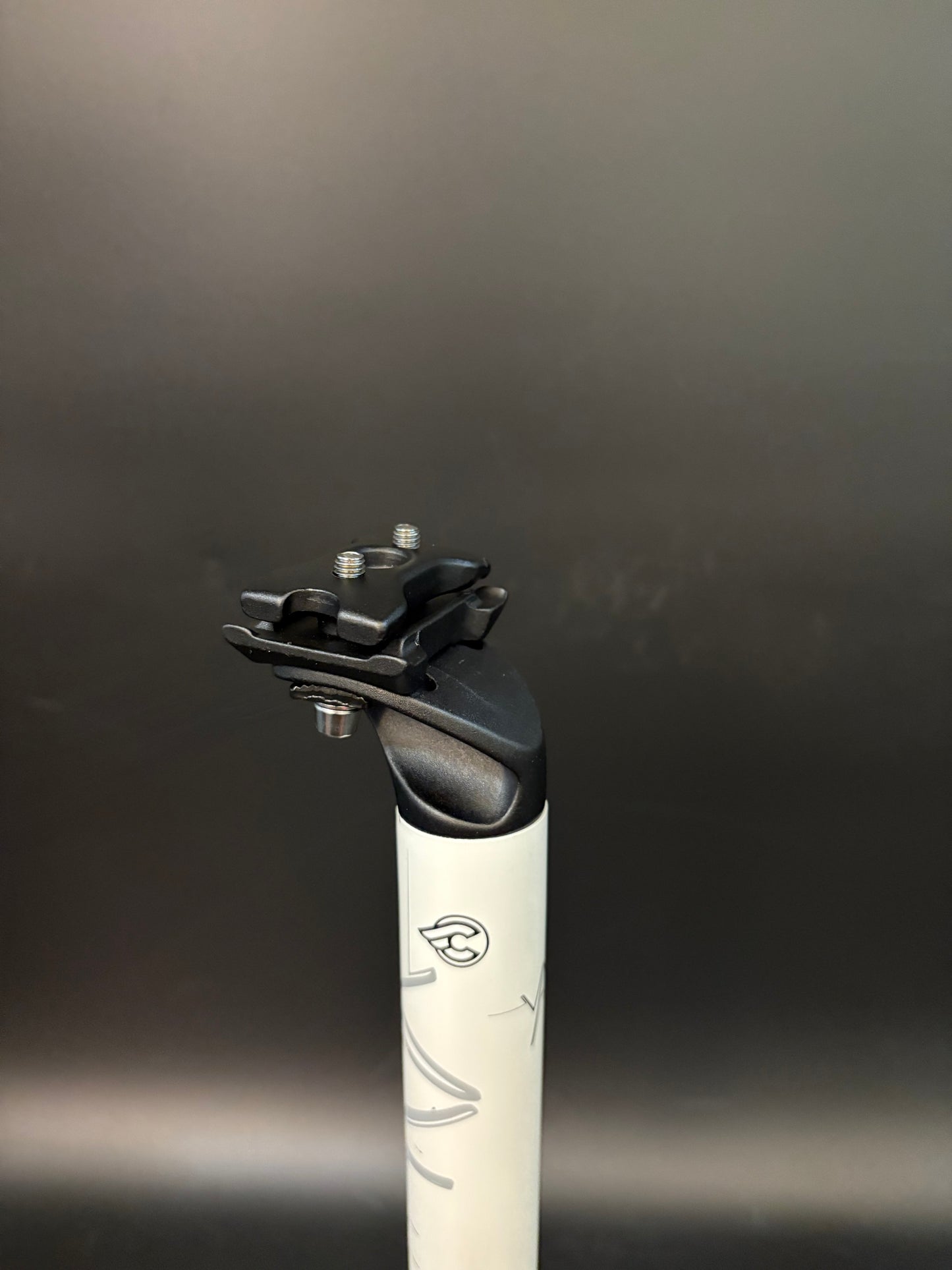 Cinelli VAI Seatpost White 31.6 350mm