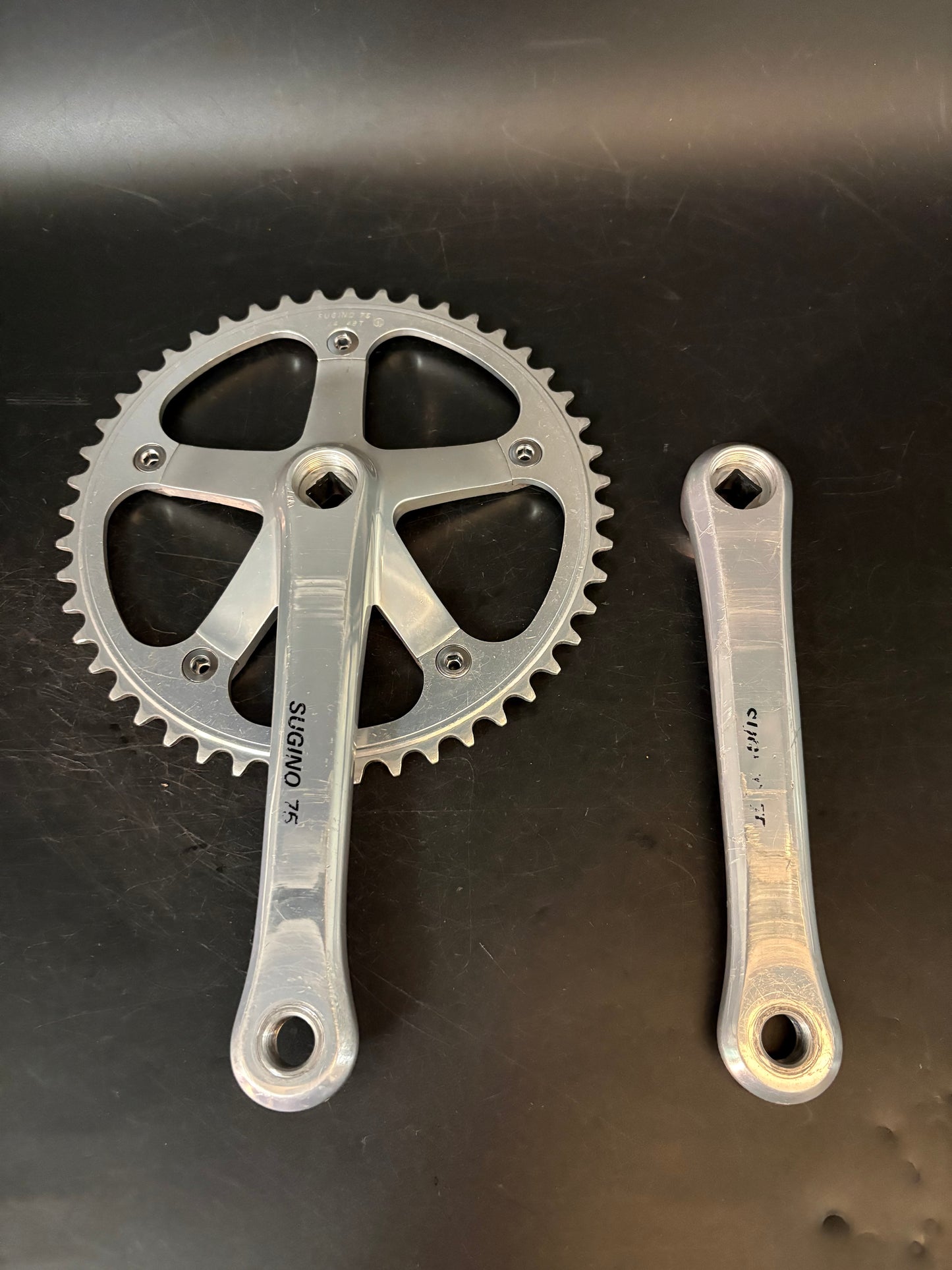 Sugino 75 Crankset Silver 175mm 48t