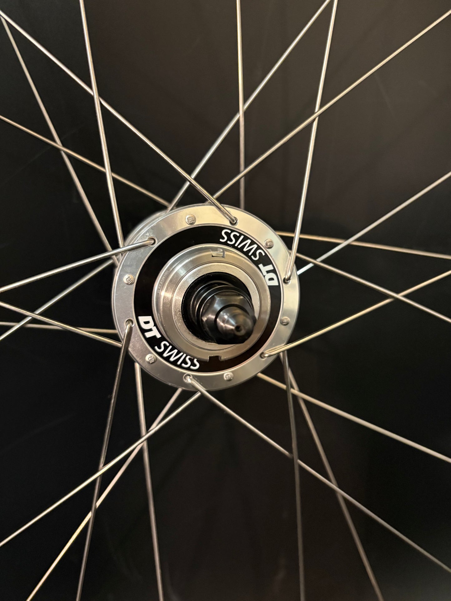 H Plus Son Archetype Silver / DT Swiss Wheelset 20/24h
