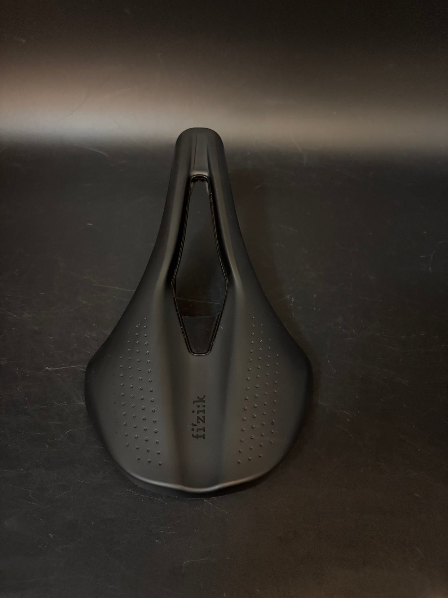 Fizik Argo Saddle Carbon 150mm