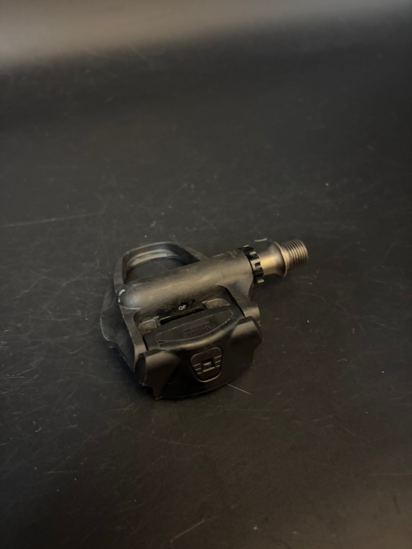 Shimano 105 PD-R7000 SPD Clipless Pedals