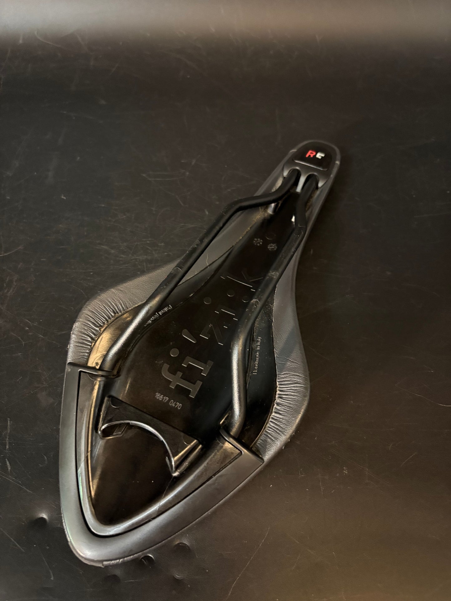 Fizik Arione Saddle Black