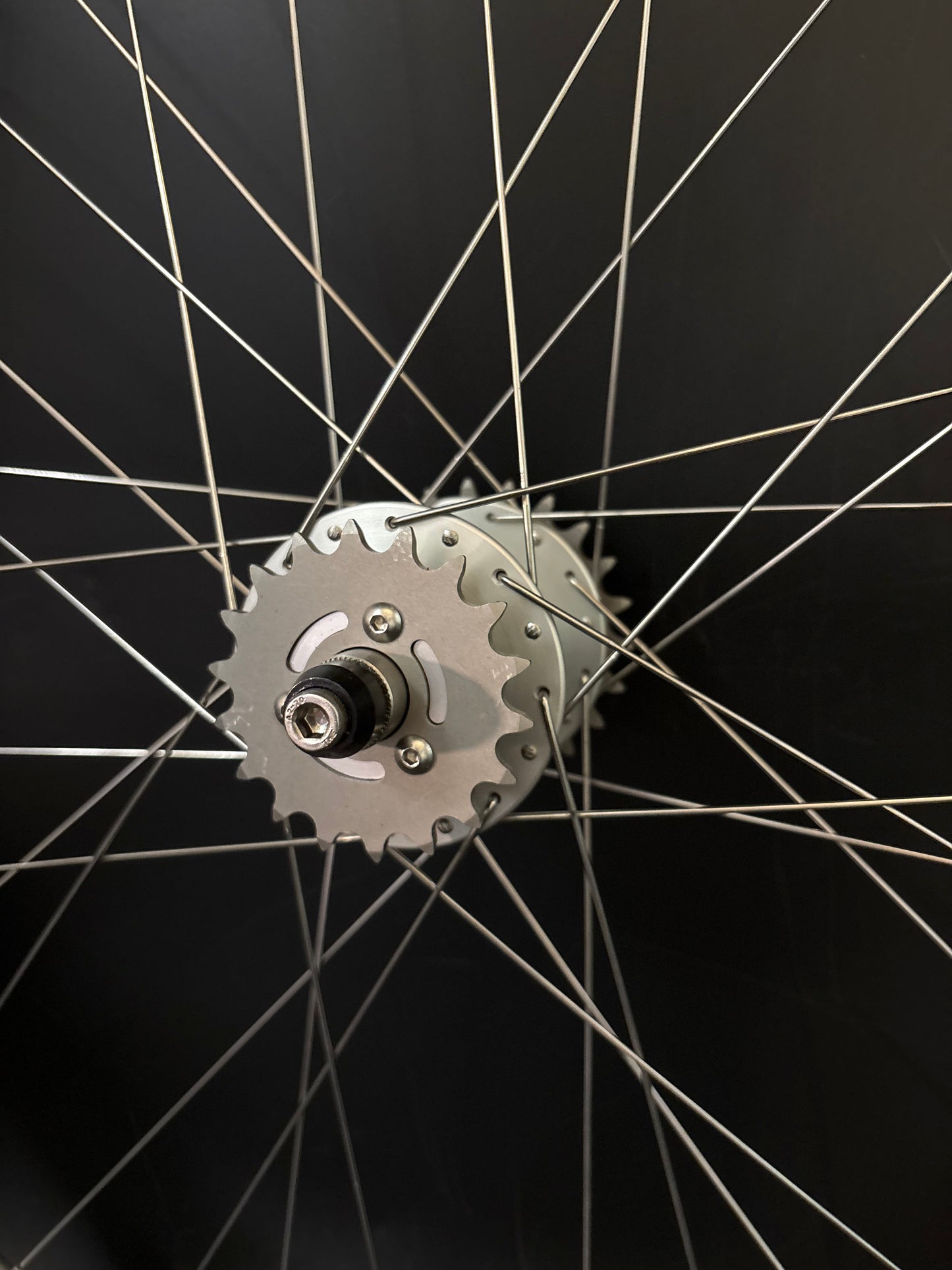 Velocity Deep V / Level Rear Wheel Silver 32h