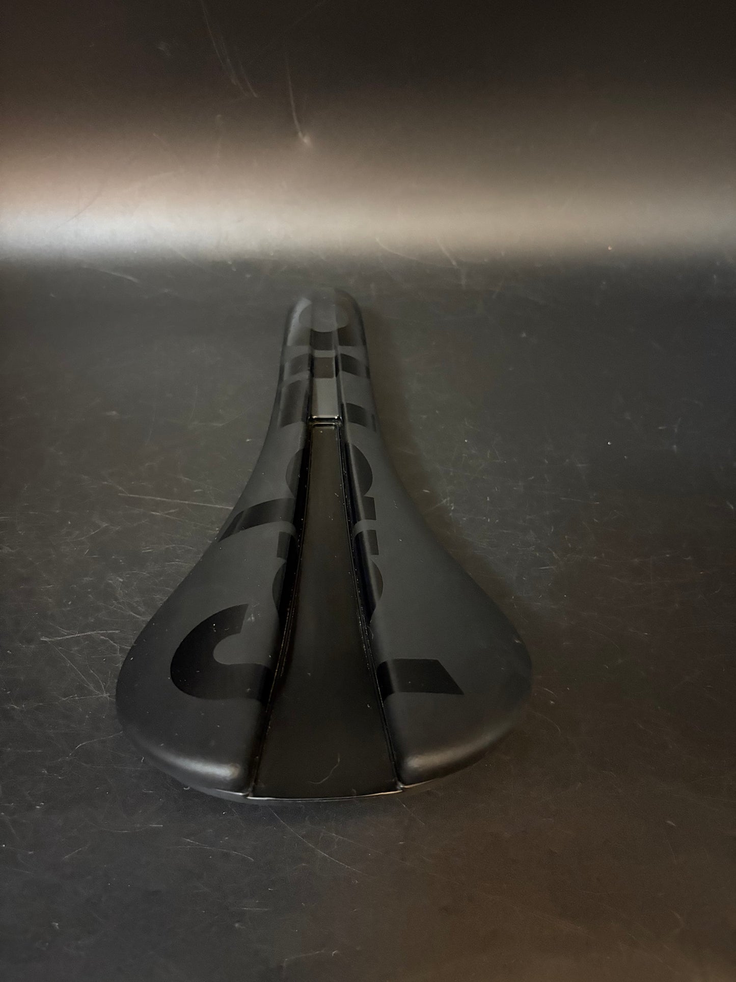 Fabric Line Saddle Black