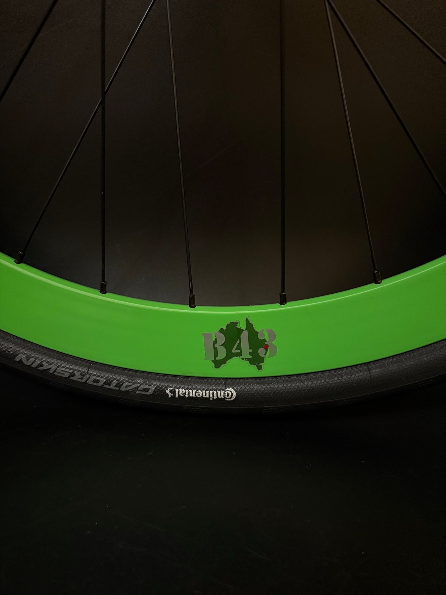 Velocity B43 Green / Gran Compe HF Wheelset 32h