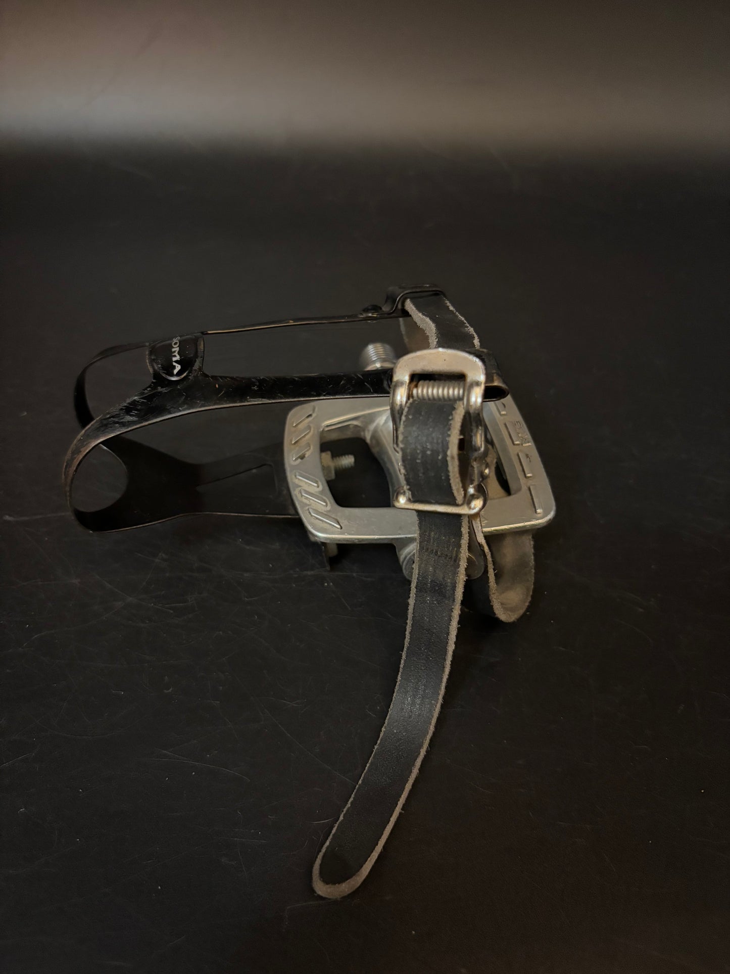 MKS GR9 / Single Straps Pedal Setup