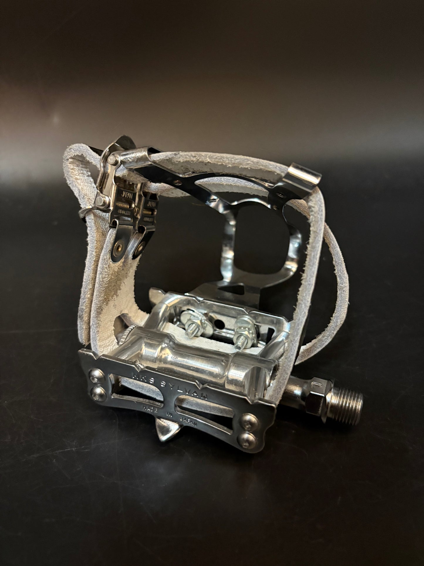 MKS Sylvan Next Silver / MKS Leather Double Straps Pedal Setup