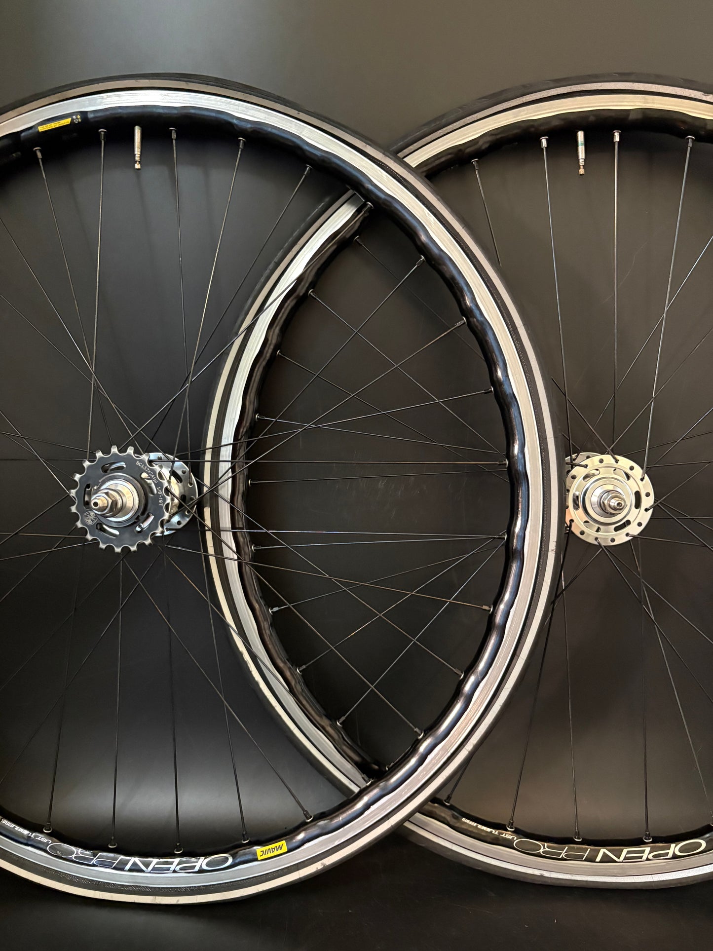Mavic Open Pro UST Machined / Elite Shope Carbon Hub Wheelset 32h