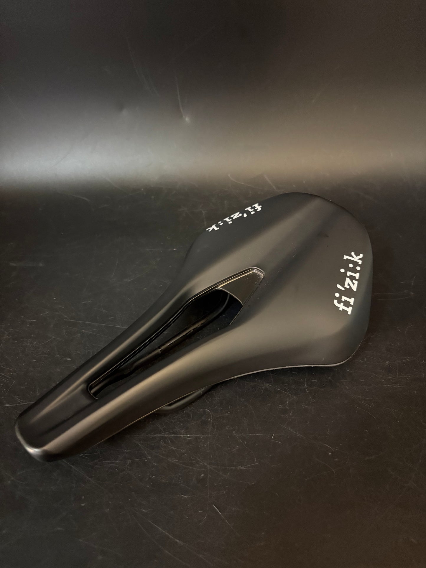 Fizik Argo Saddle Black 150mm