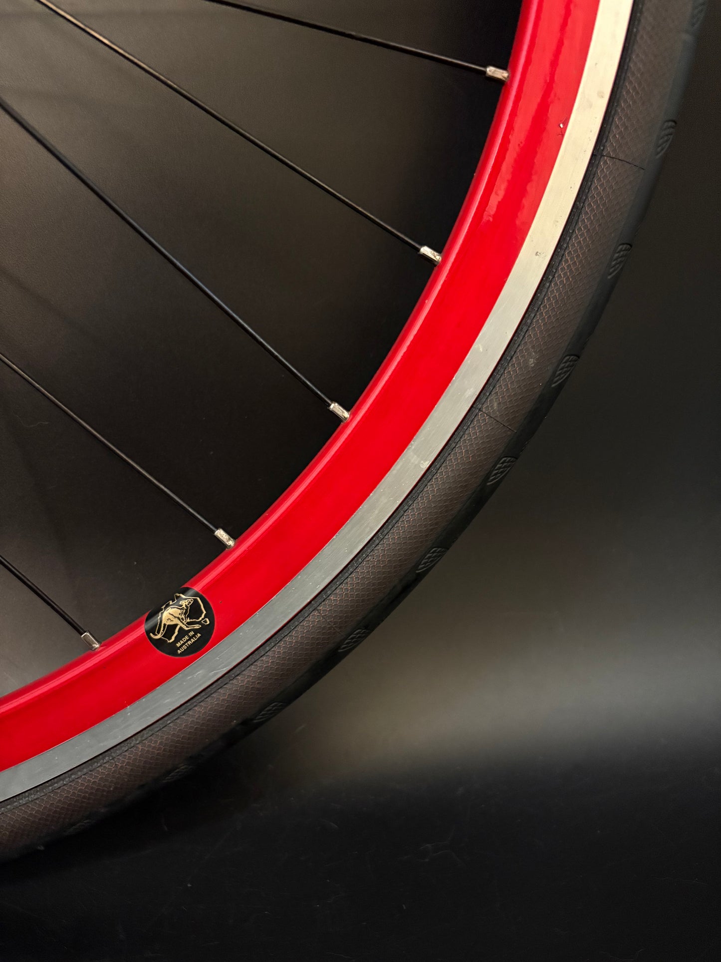 Velocity Deep V Red Machined / Phil Wood Wheelset Black 32h
