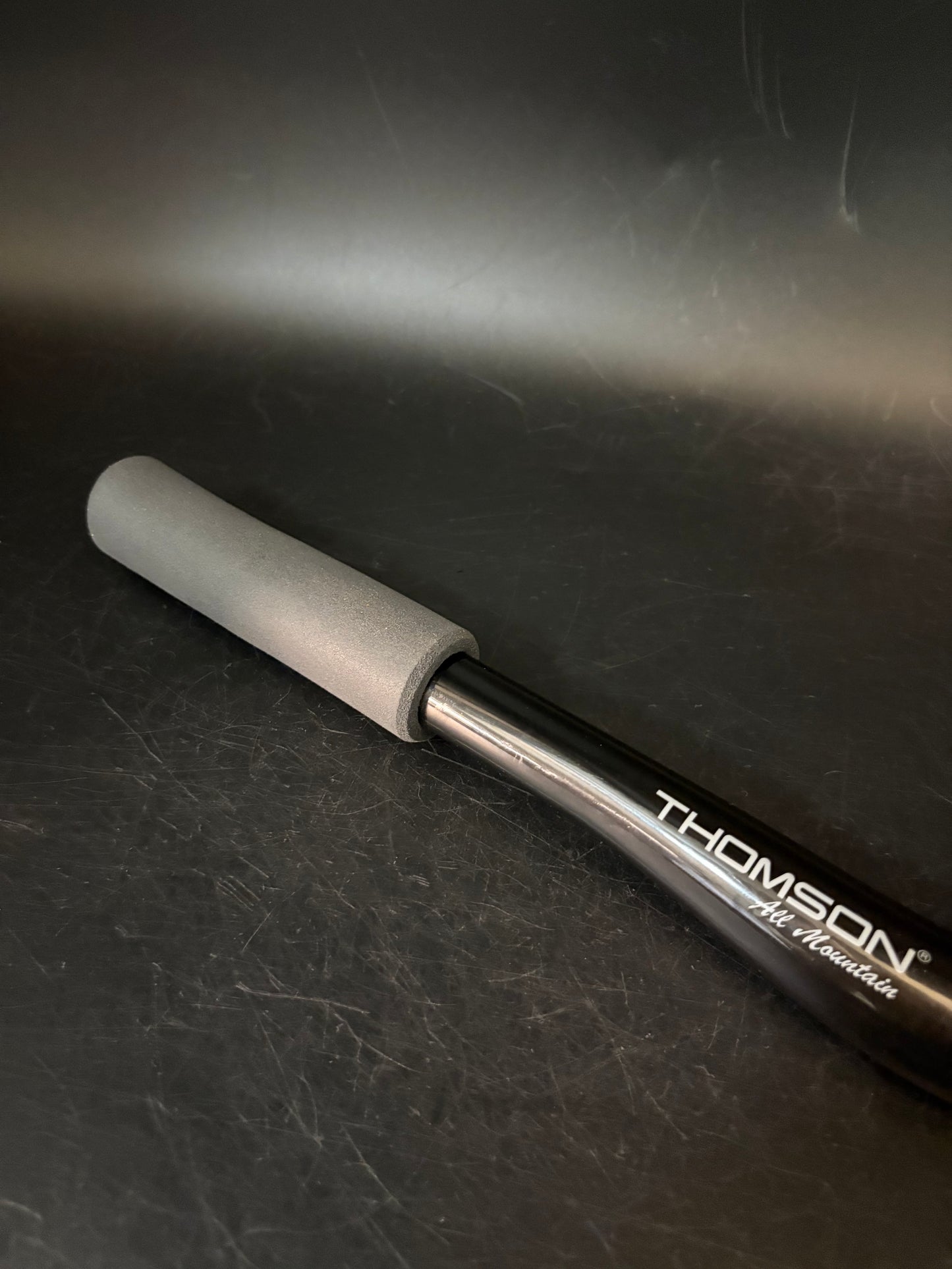 Thomson All Mountain Riser Handlebar Carbon 590mm 31.8