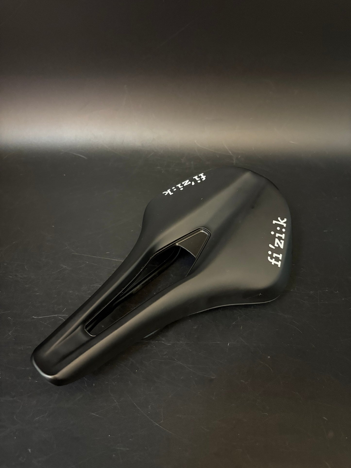 Fizik Argo Saddle Black 160mm