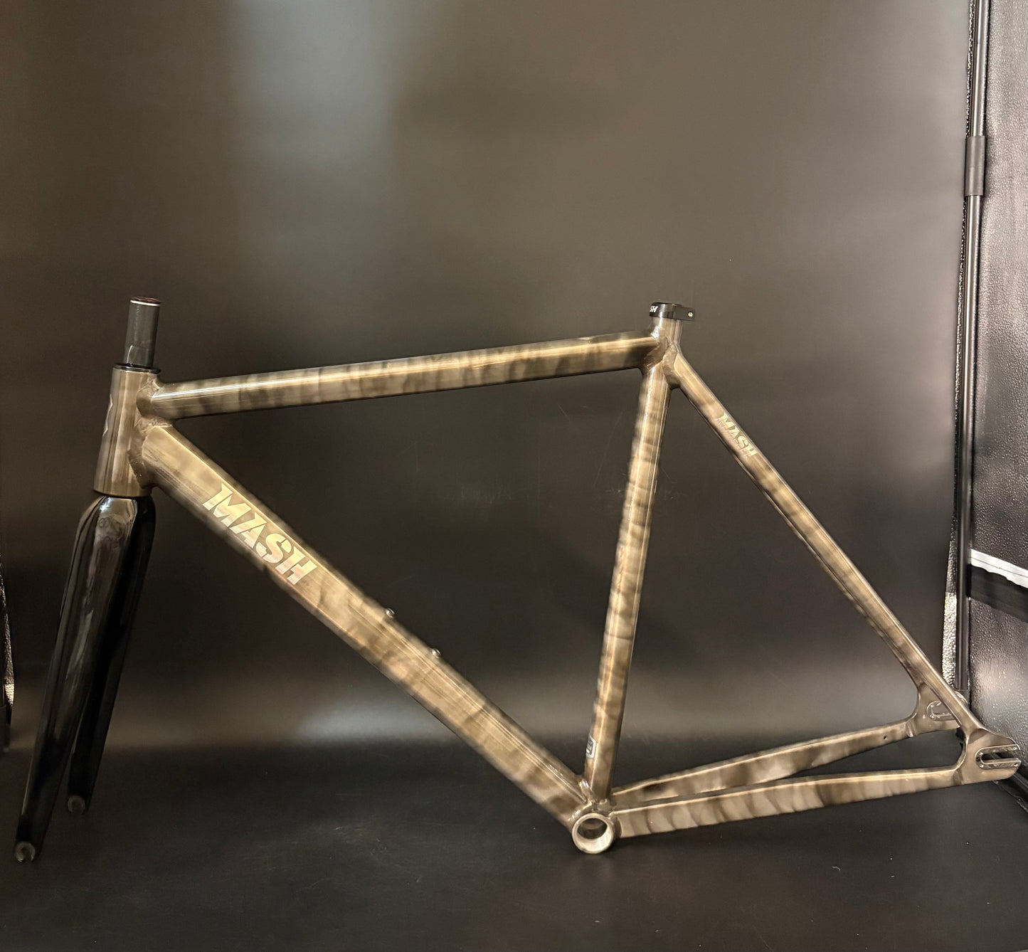 Mash AC-4 Frameset Smoke Tint 54cm Medium