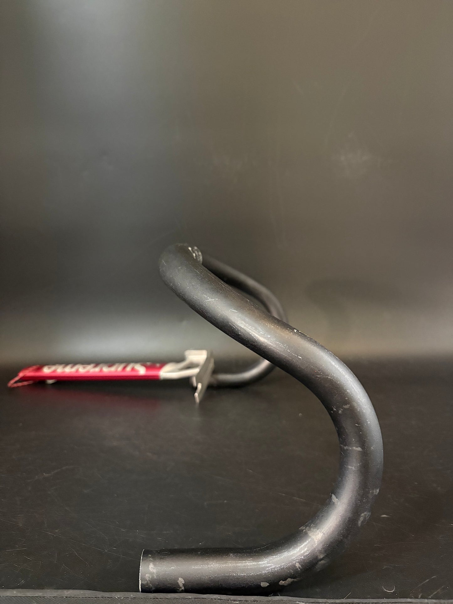 Deda Pista Track Drop Handlebar Black 40cm 31.8