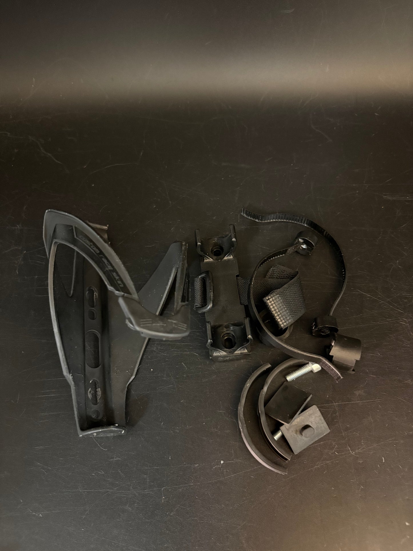 Elite Bottle Cage w/ Frame Mounts