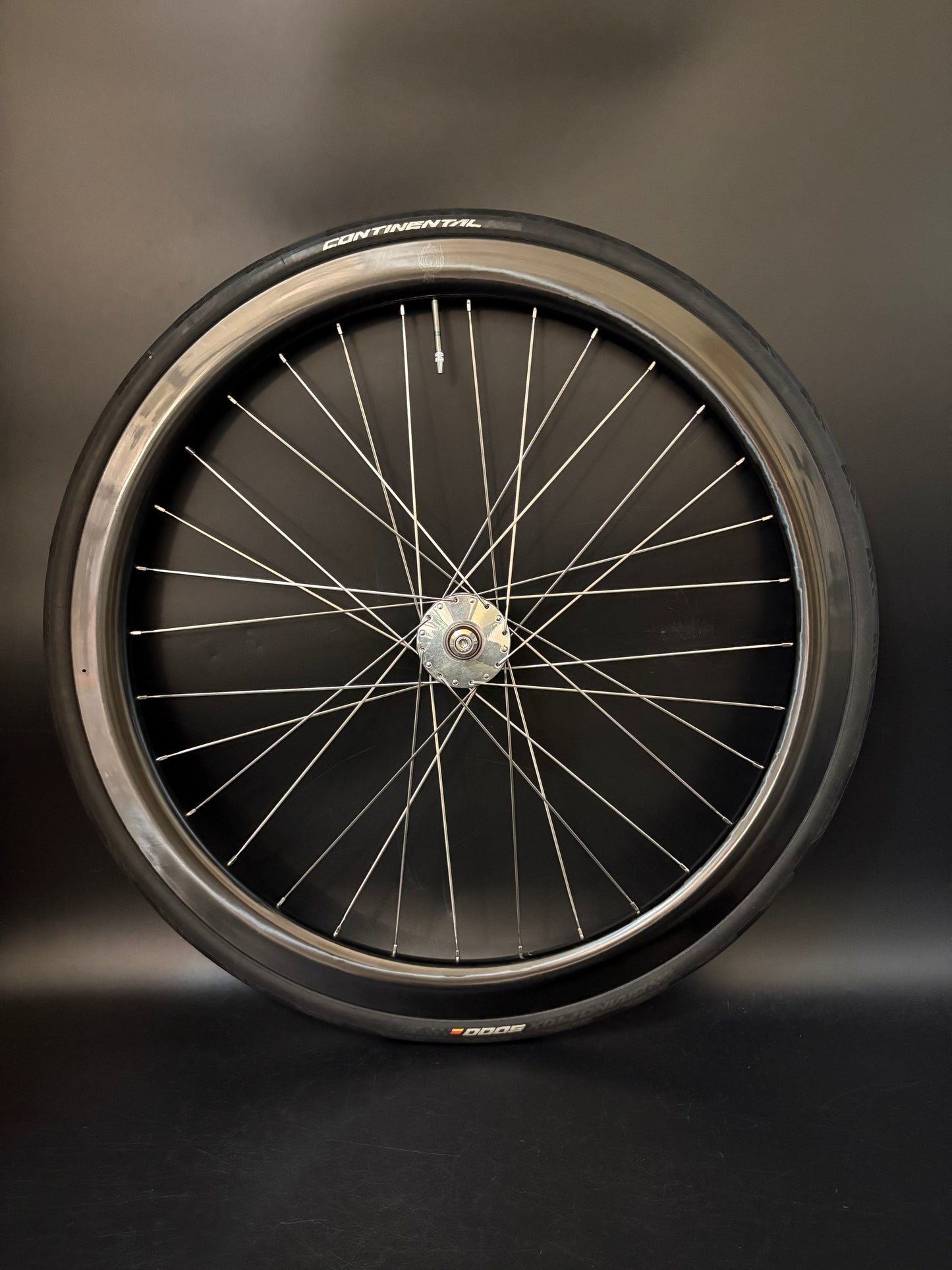 Track Lab Light Bicycle Custom Built Phil Wood Carbon Wheelset 32h