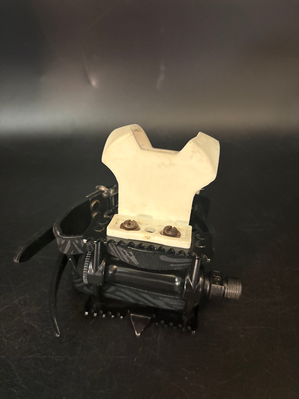 MKS Mash / Dosnoventa Double Straps Black Pedal Setup