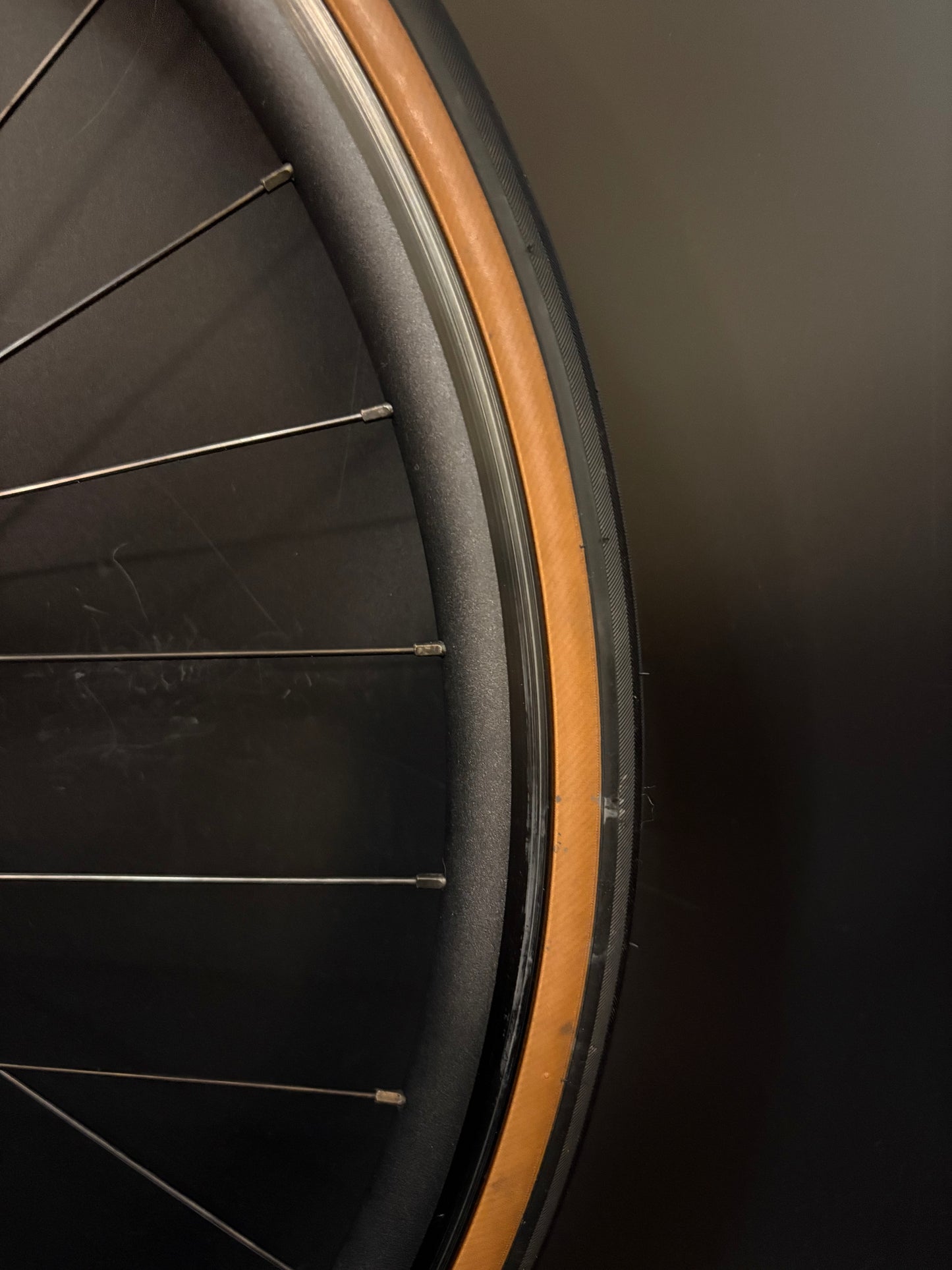 H Plus Son Archetype Black / Gran Compe Wheelset 32h