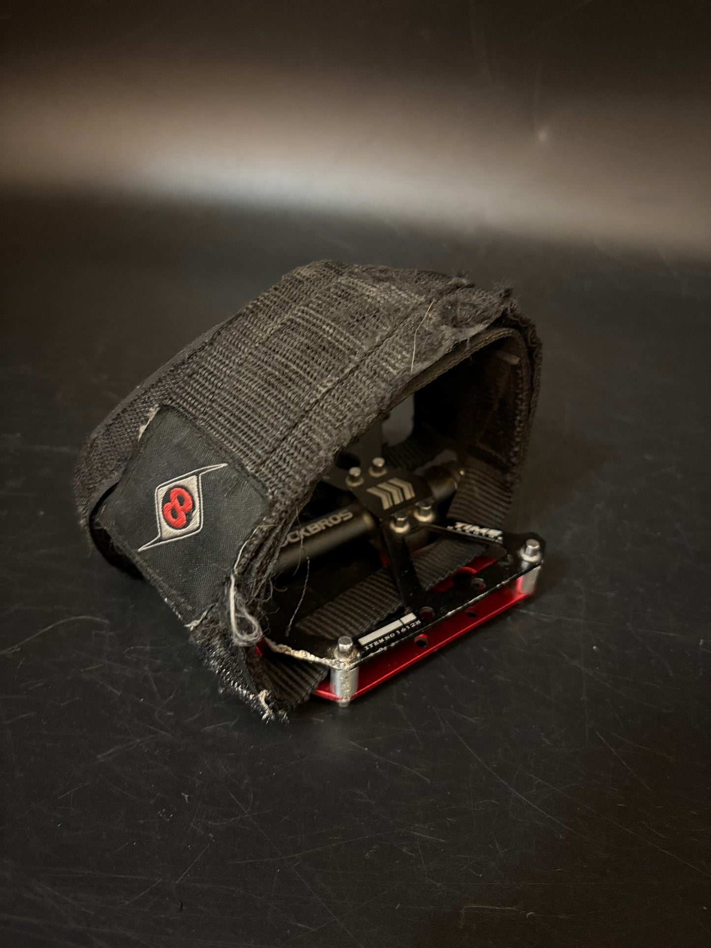 Rockbros / Origin 8 Straps Pedal Setup