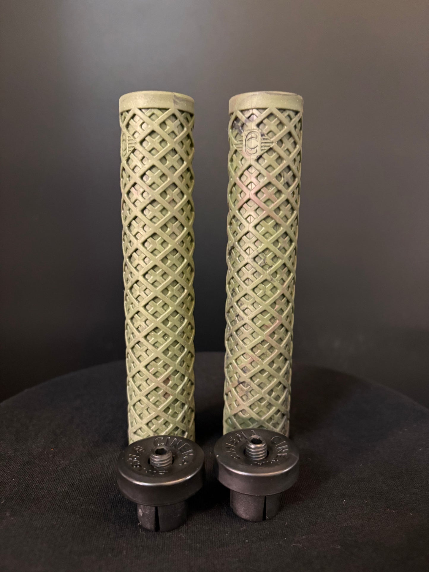 NEW Cinema Grips Green