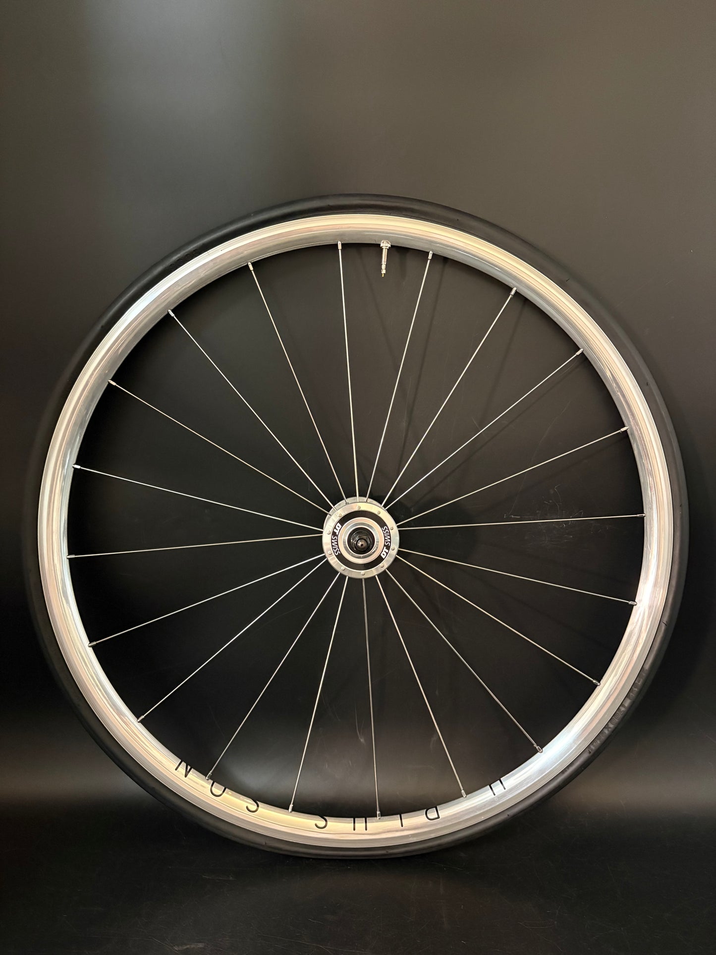 H Plus Son Archetype Silver / DT Swiss Wheelset 20/24h