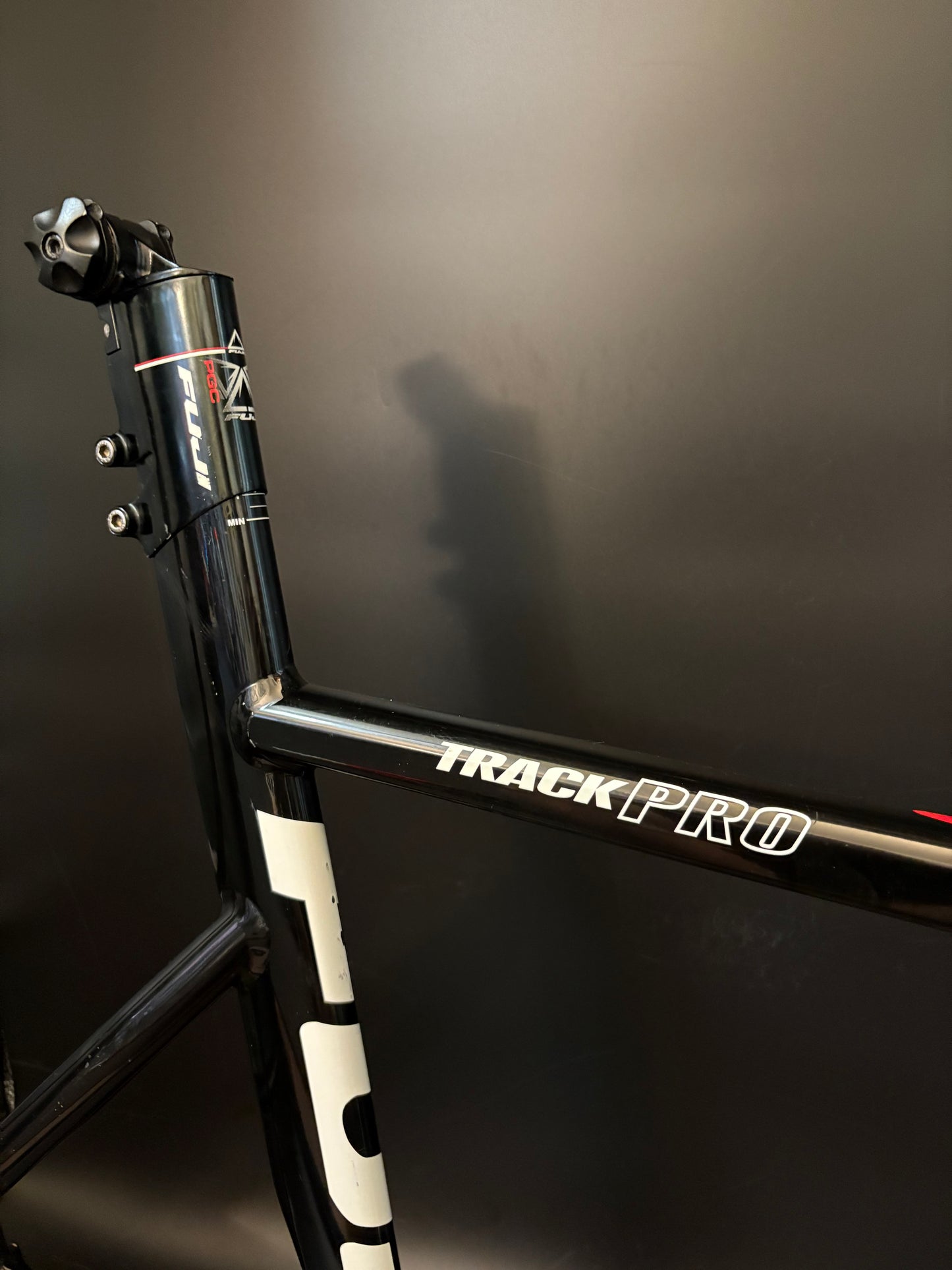 Fuji Track Pro Frameset Red/Black 54cm