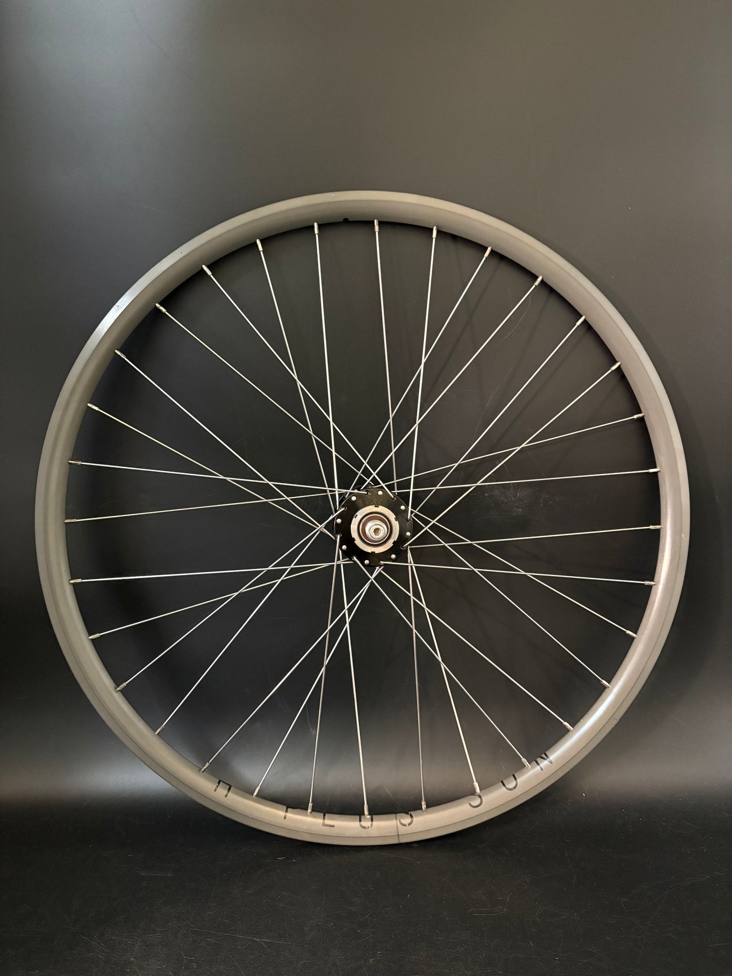H Plus Son Archetype / Phil Wood Rear Wheel 32h