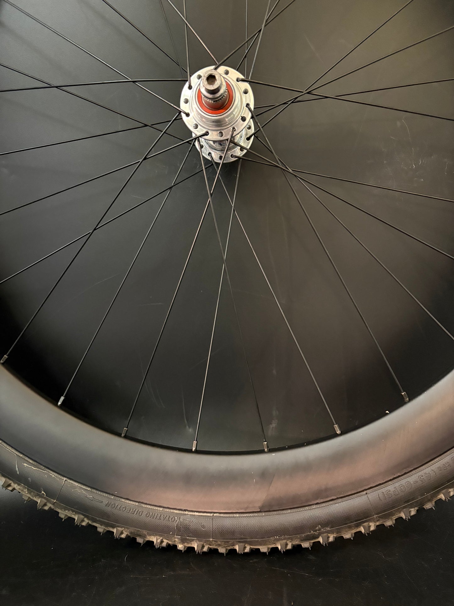 Light Bicycle AR45 Carbon Clincher / Raketa Wheelset 28h