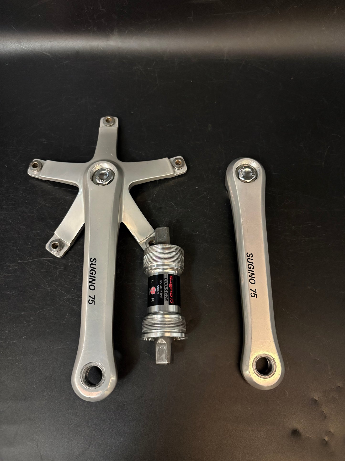 Sugino 75 Cranks Silver 165mm