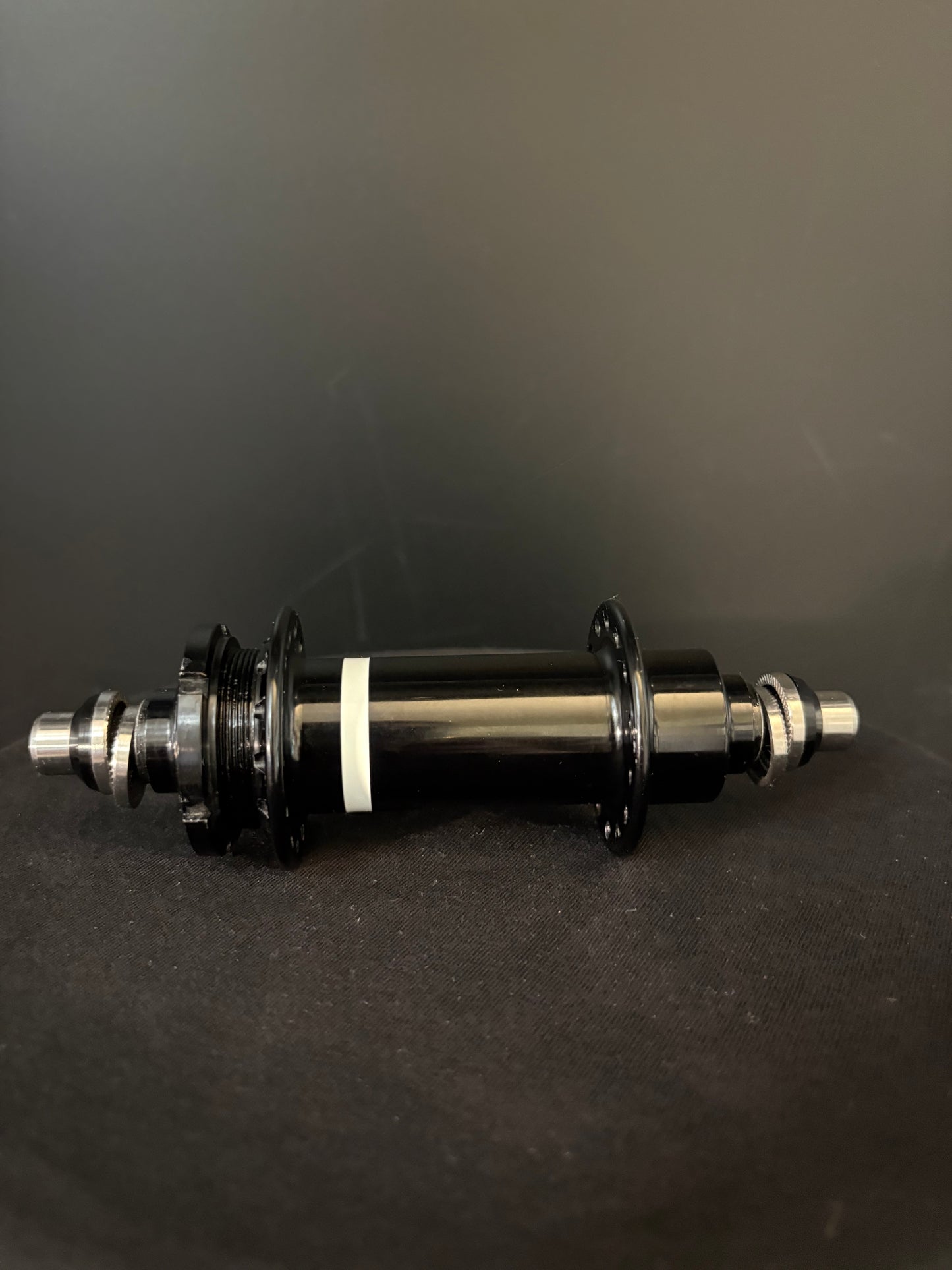 Mack Superlight Hubset Black/White 20/28h