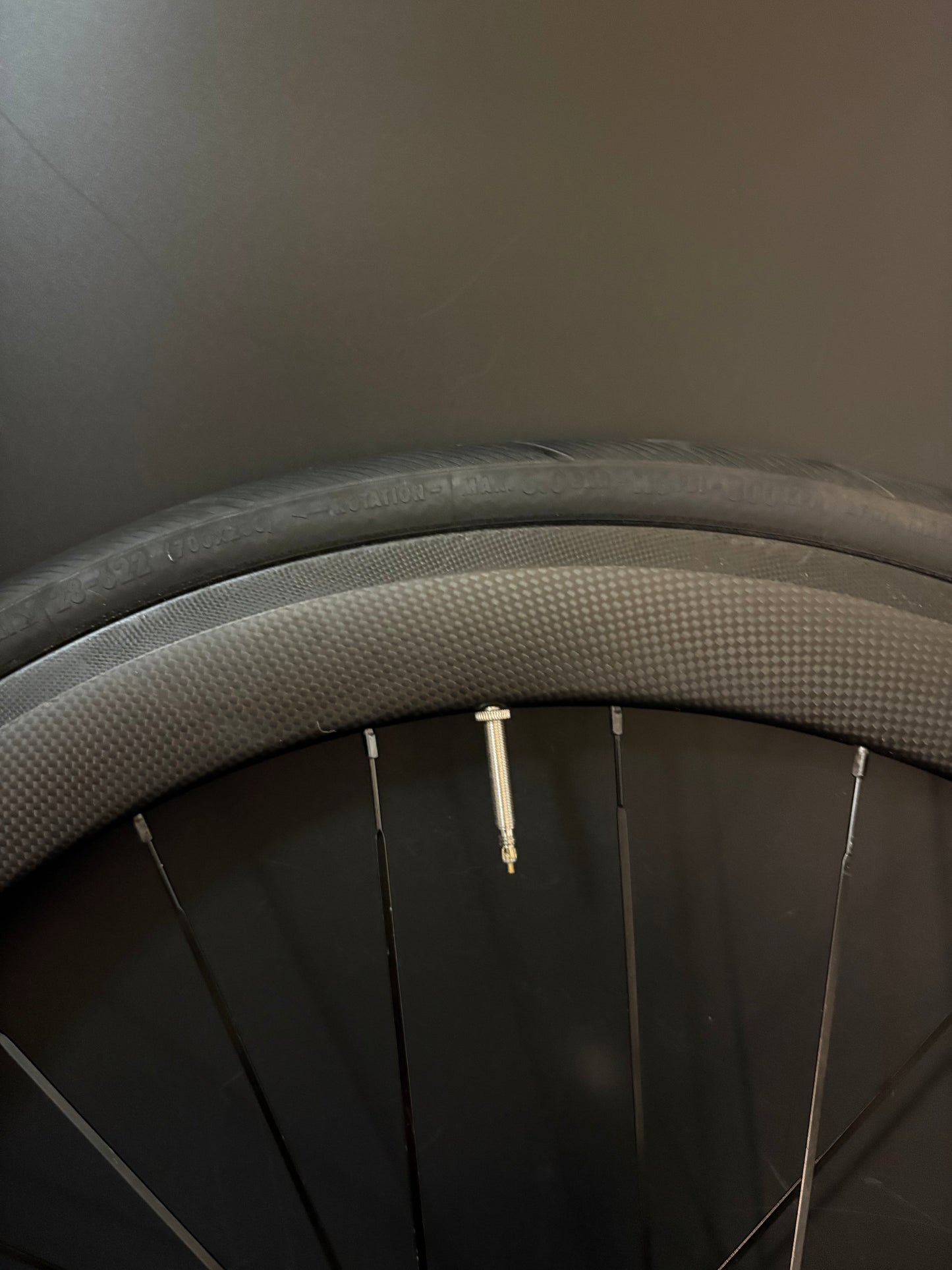 Unbranded Carbon Clincher 50mm / Novatec Rear Wheel 24h