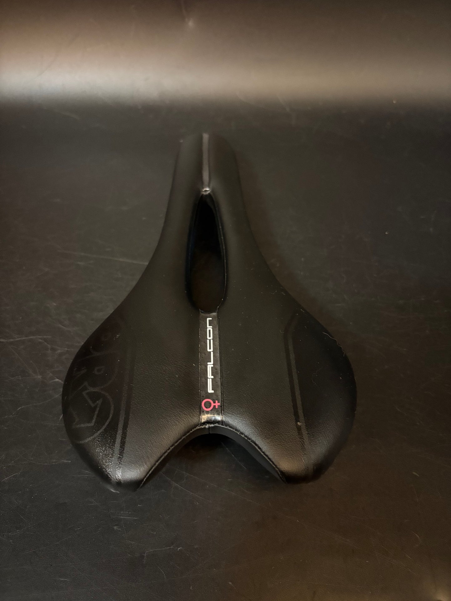 Pro Falcon Saddle Black
