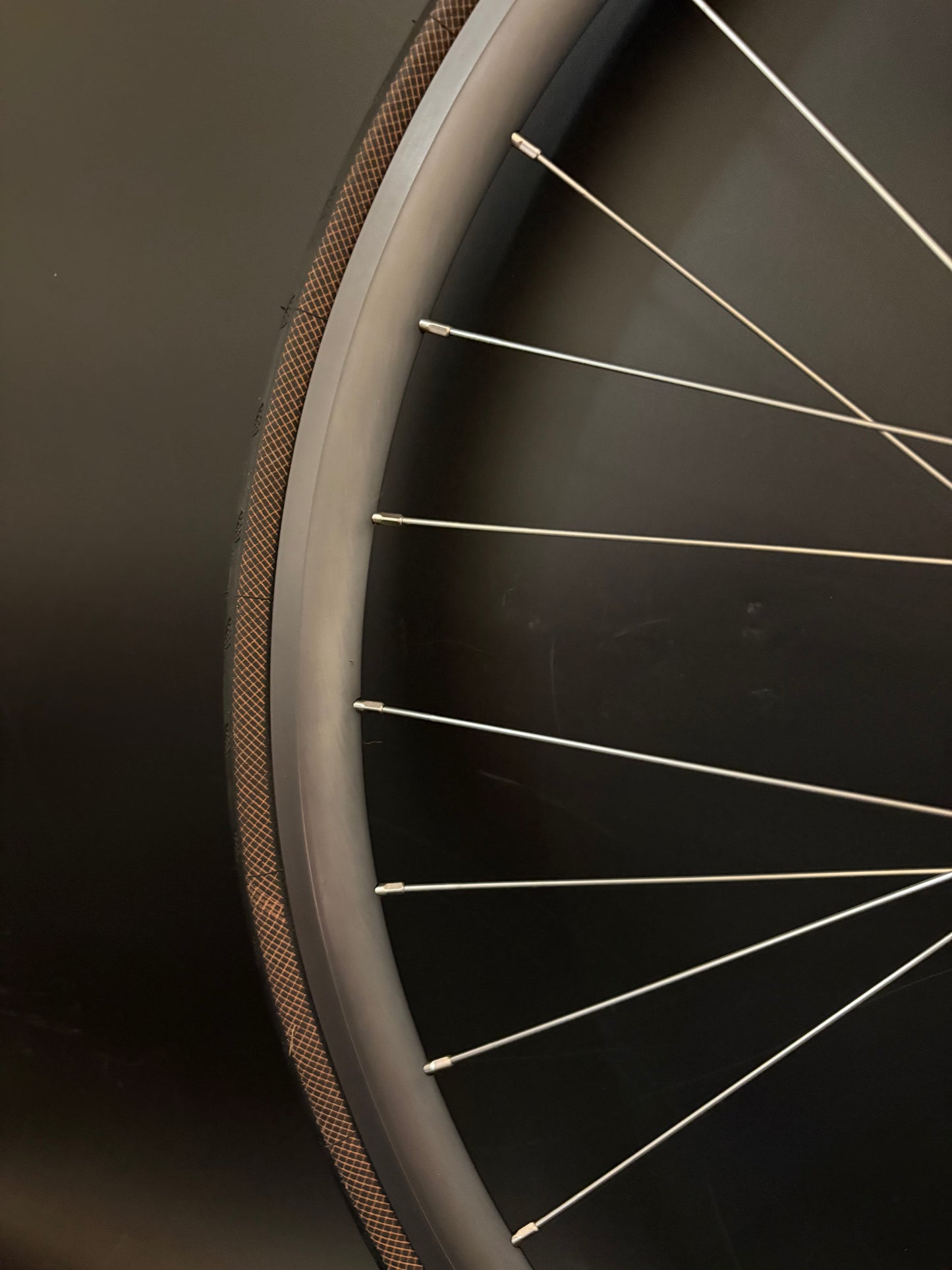 H Plus Son Archetype Grey / Phil Wood HF Blue Wheelset 32h