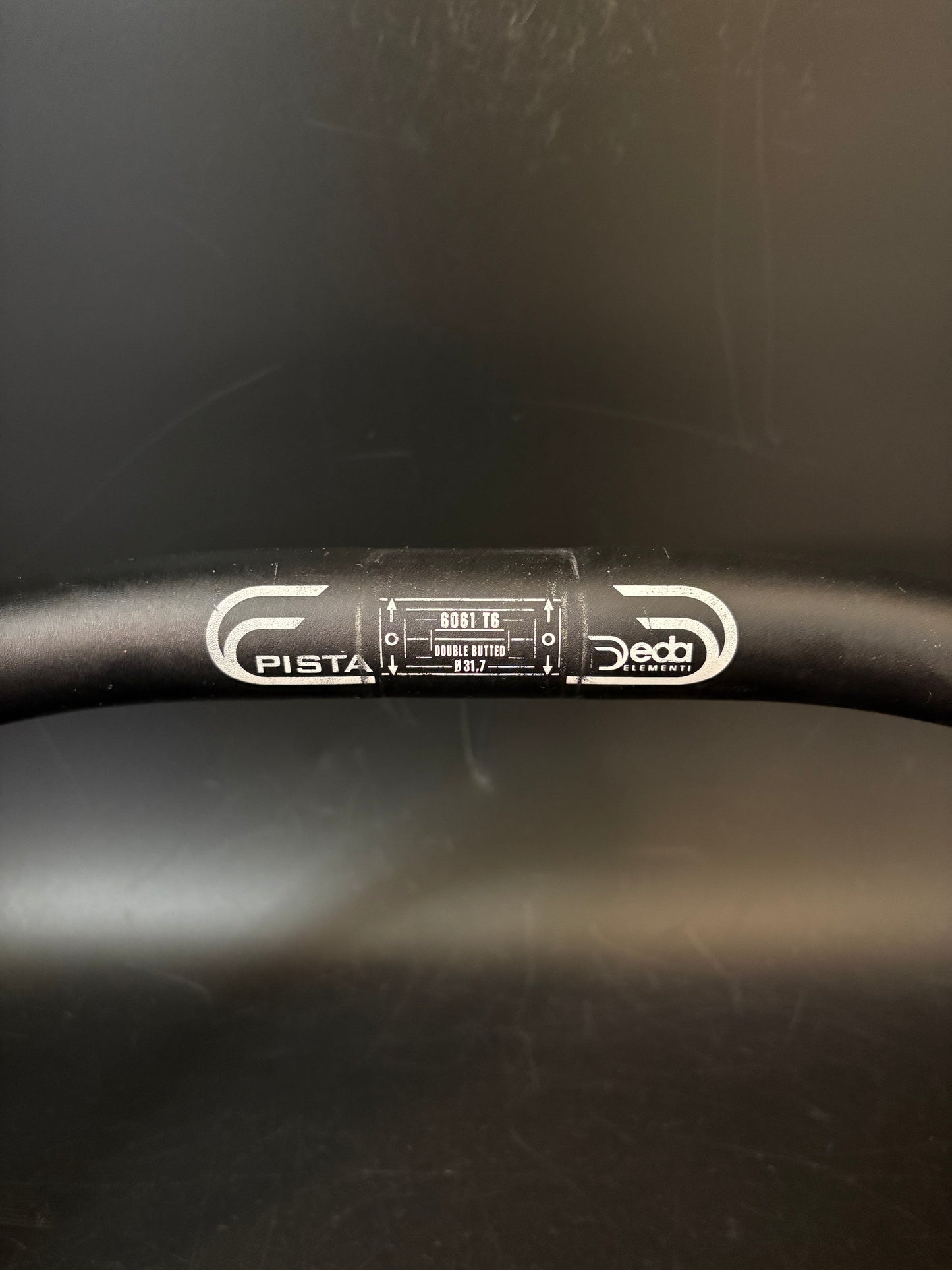 Deda Pista Track Drop Handlebar Black 40cm 31.8