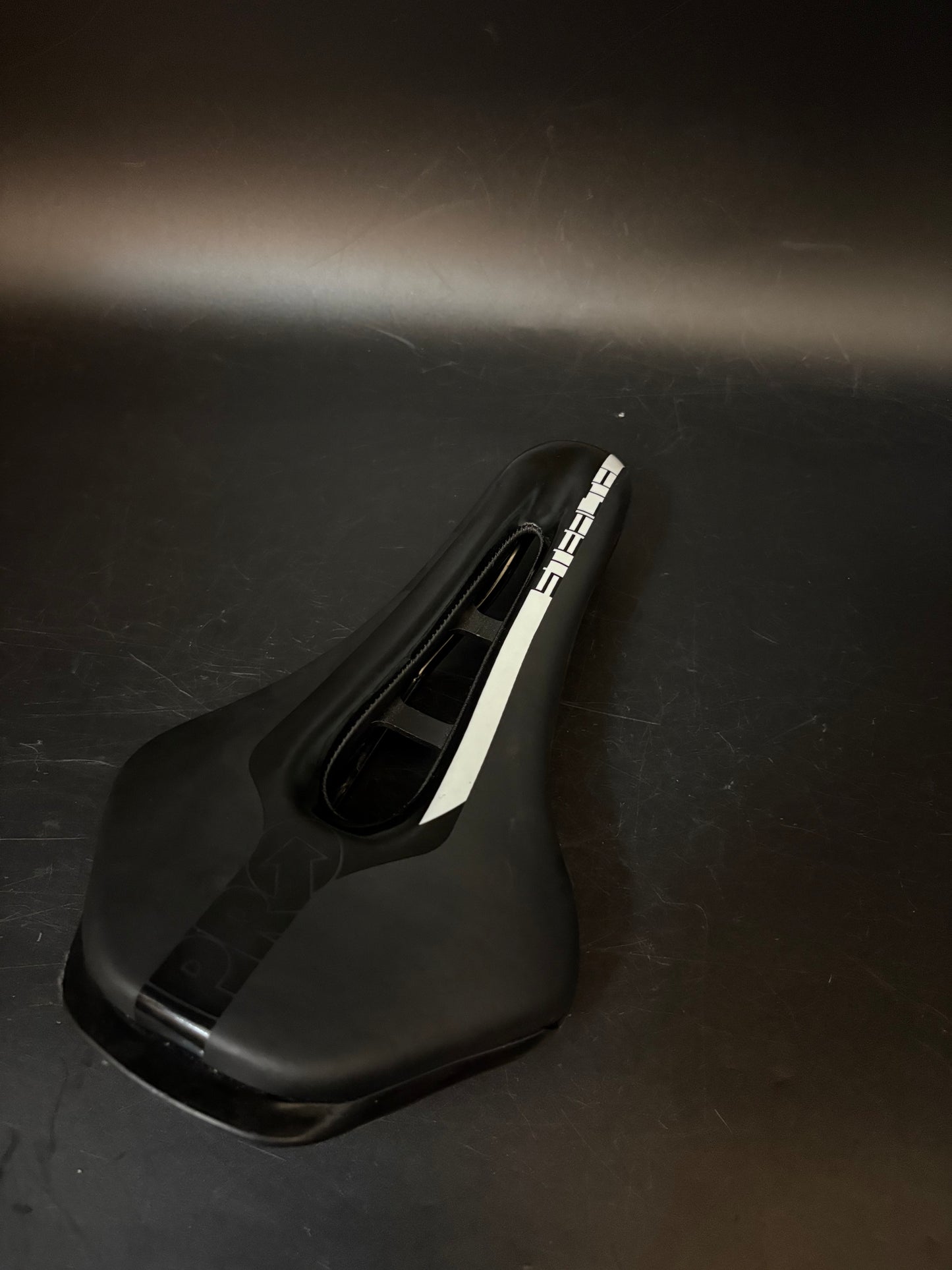 Pro Stealth Saddle Black 142mm