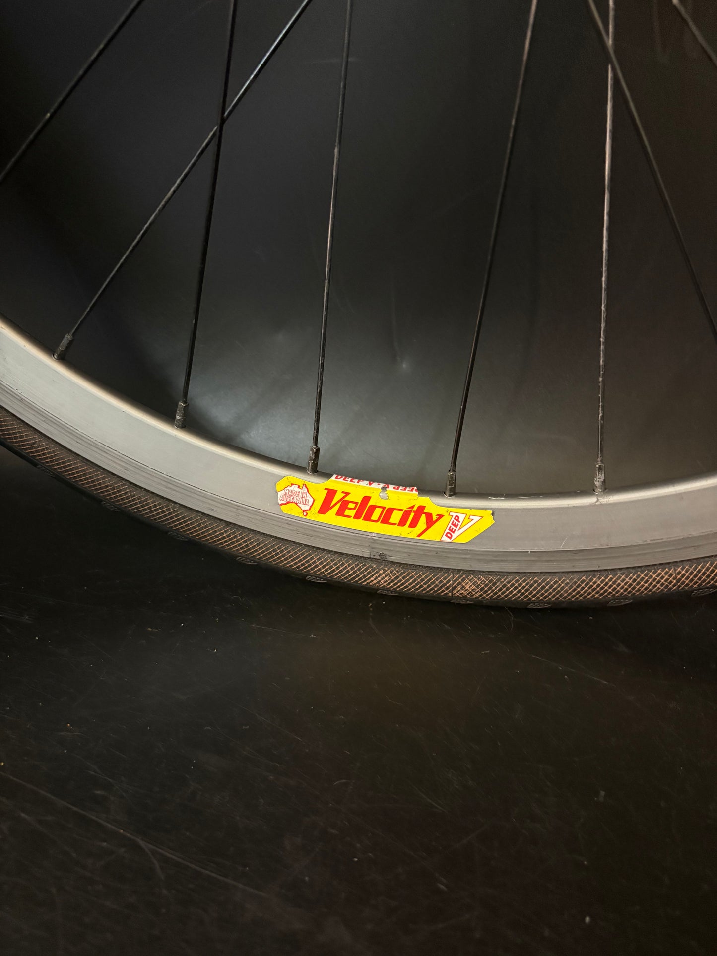 Velocity Deep V Grey / Dura Ace 7600 Wheelset 32h