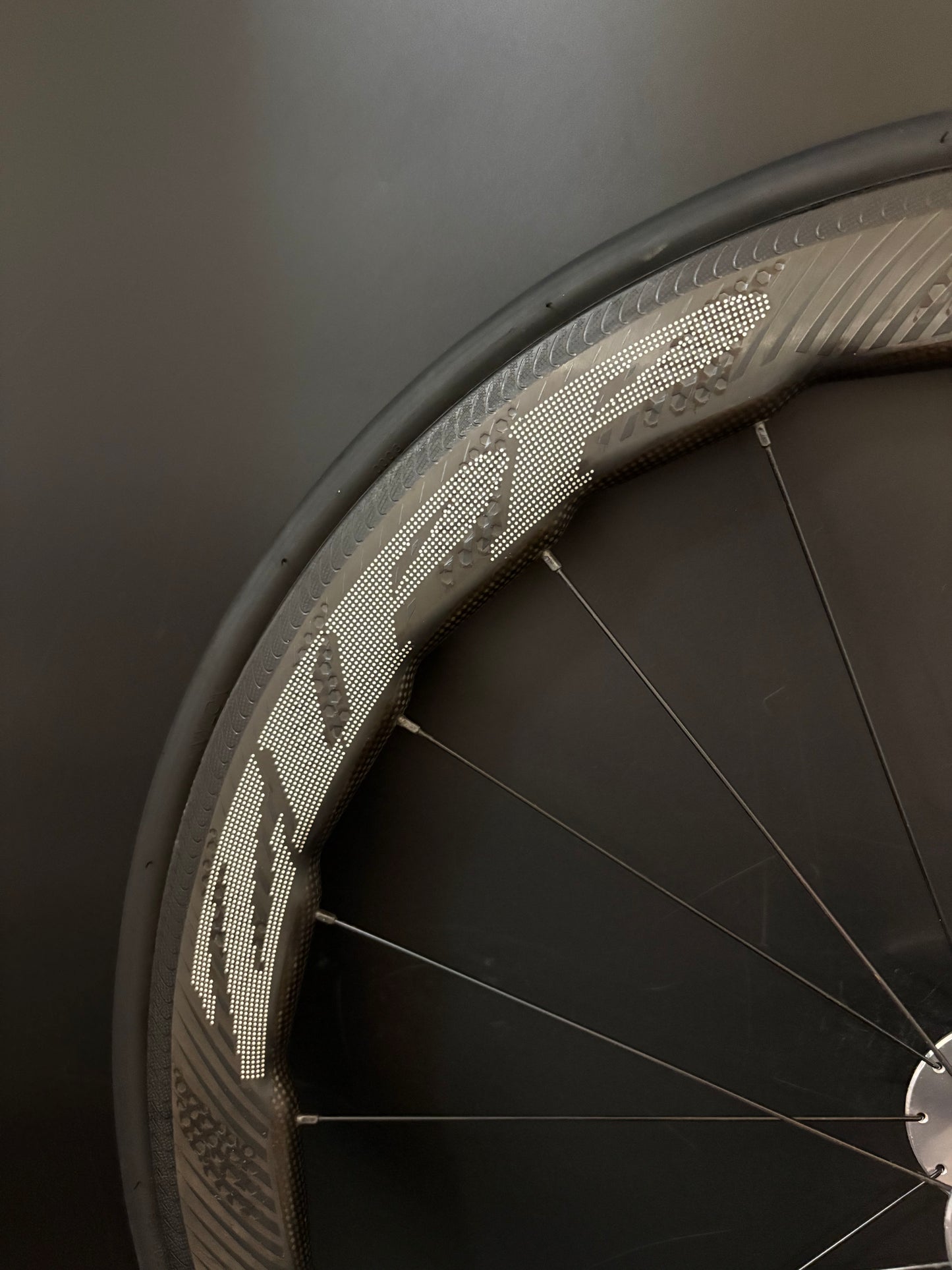 Zipp 454 NSW Carbon Clincher / DT Swiss Wheelset 20/24h