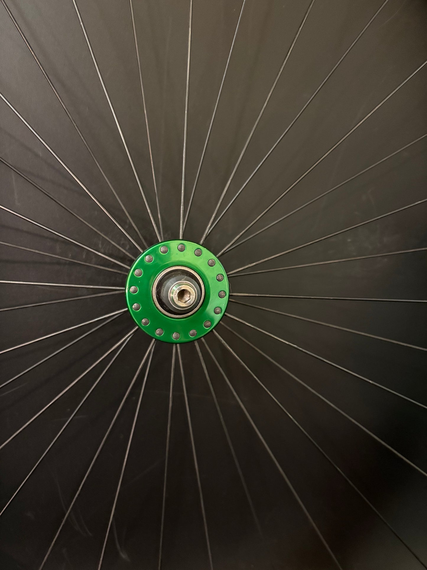 H Plus Son Archetype Black + BLB Notorious 38 Carbon / Phil Wood Bright Green LF Wheelset 32h