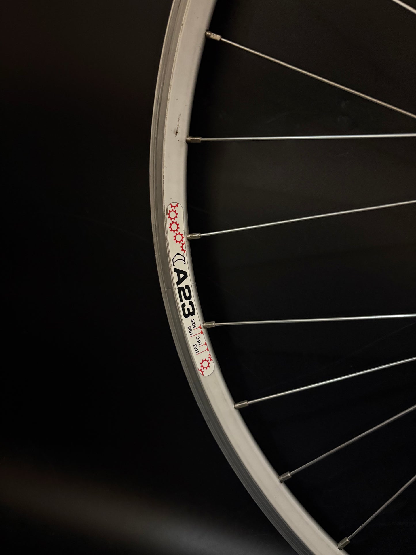 Velocity A23 Silver / Phil Wood Wheelset 32h