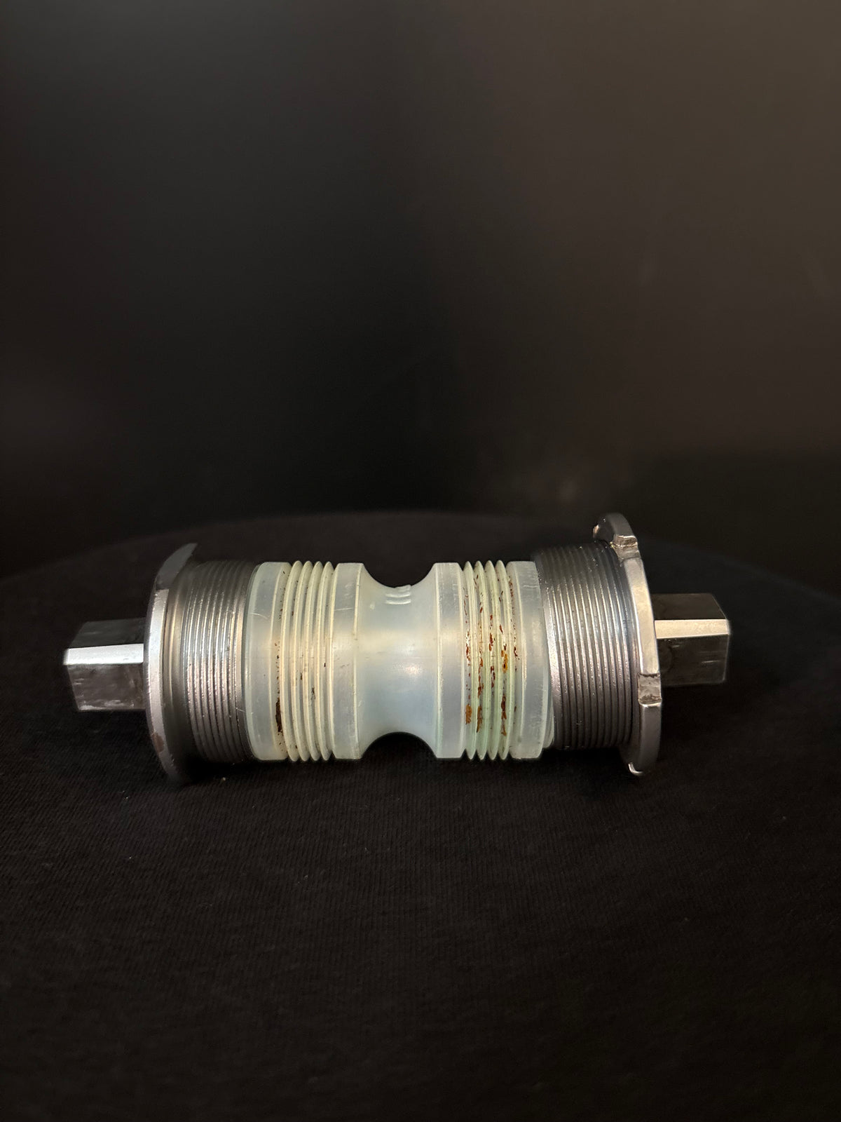 Hatta Swan Square Taper Bottom Bracket NJS