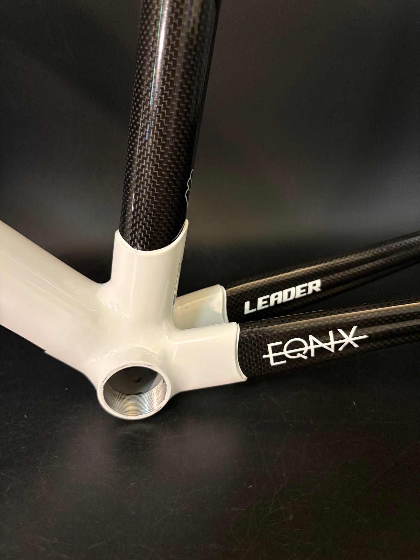Leader EQNX Carbon Frameset White 54cm