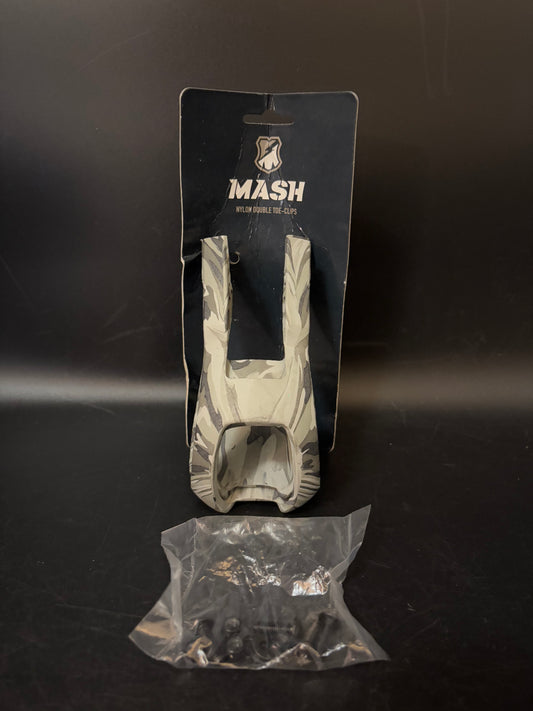 NEW Mash Black Drip Camo Cages L