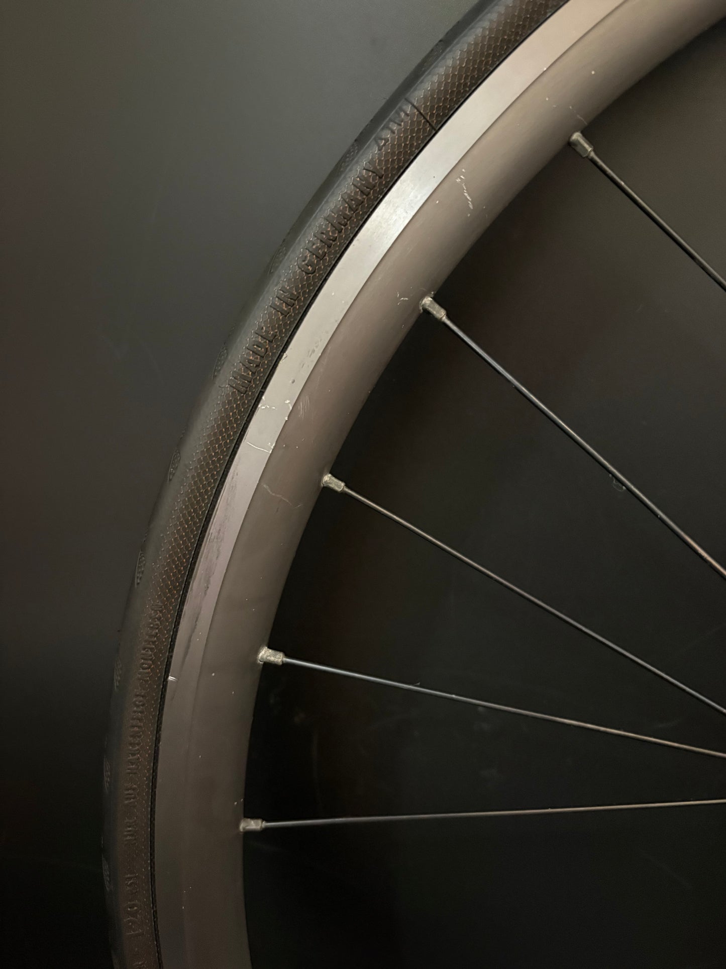 H Plus Son Archetype Grey / Origin 8 Rear Wheel 32h