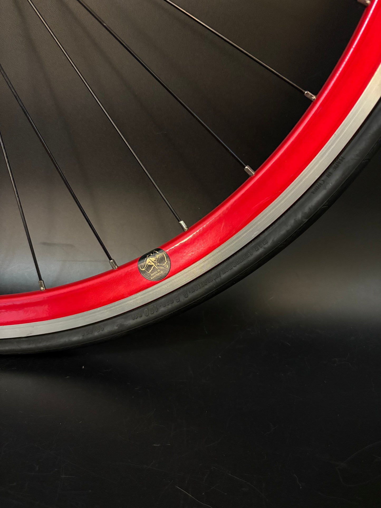 Velocity Deep V Red Machined / Phil Wood Wheelset Black 32h