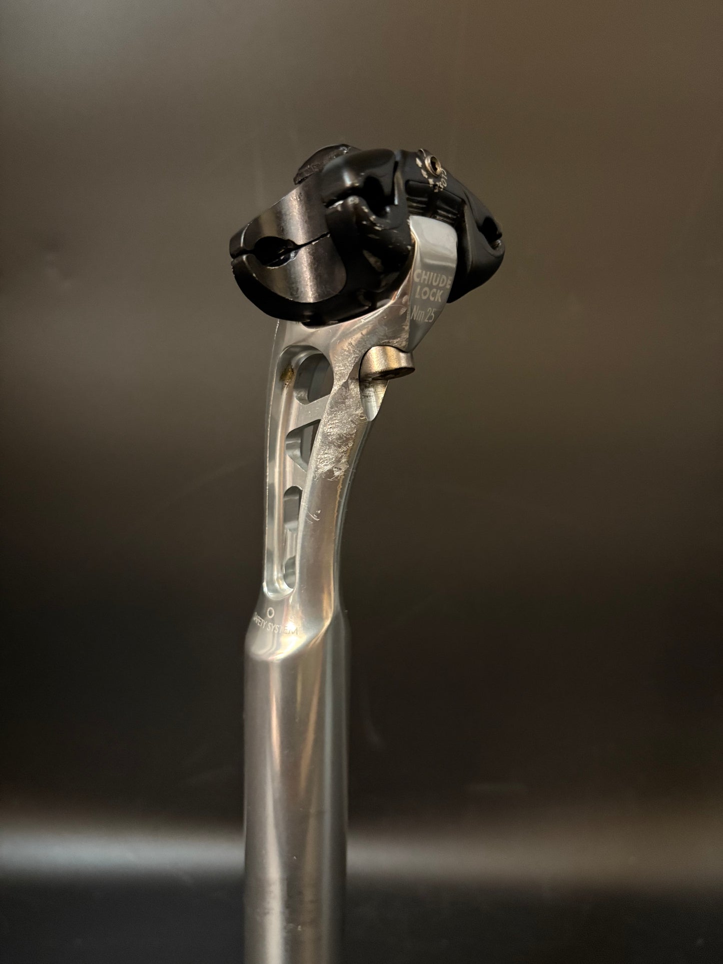 Miche Supertype Seatpost Silver 27.2 260mm