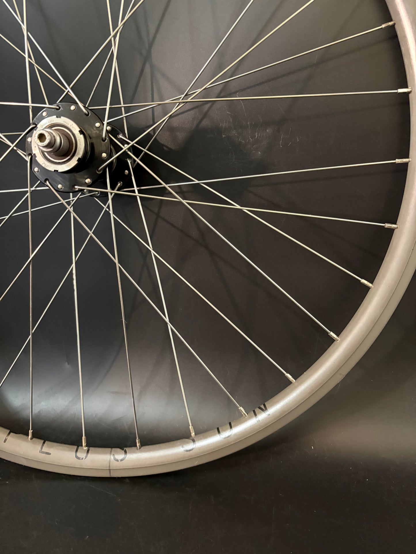 H Plus Son Archetype / Phil Wood Rear Wheel 32h